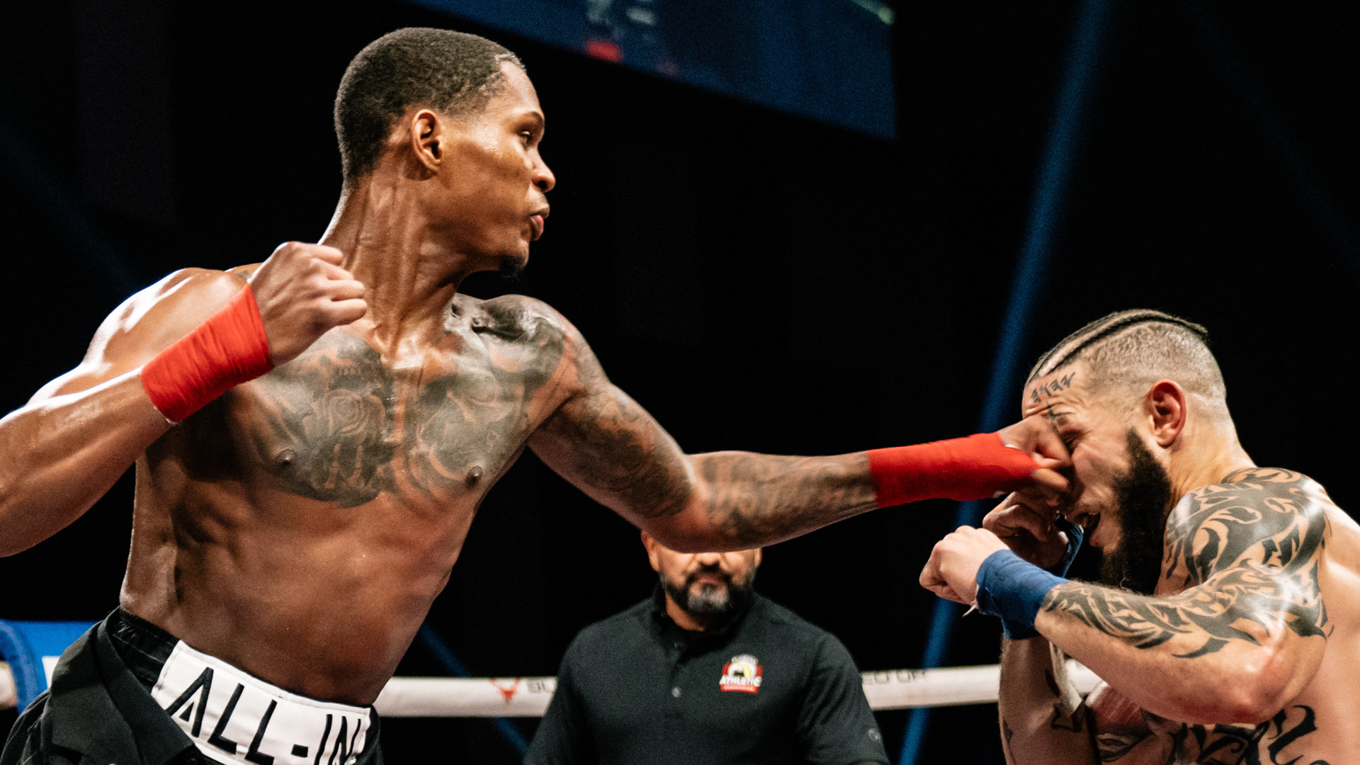 Catch up on all of Thursday's action from the sold-out Hard Rock Live!
