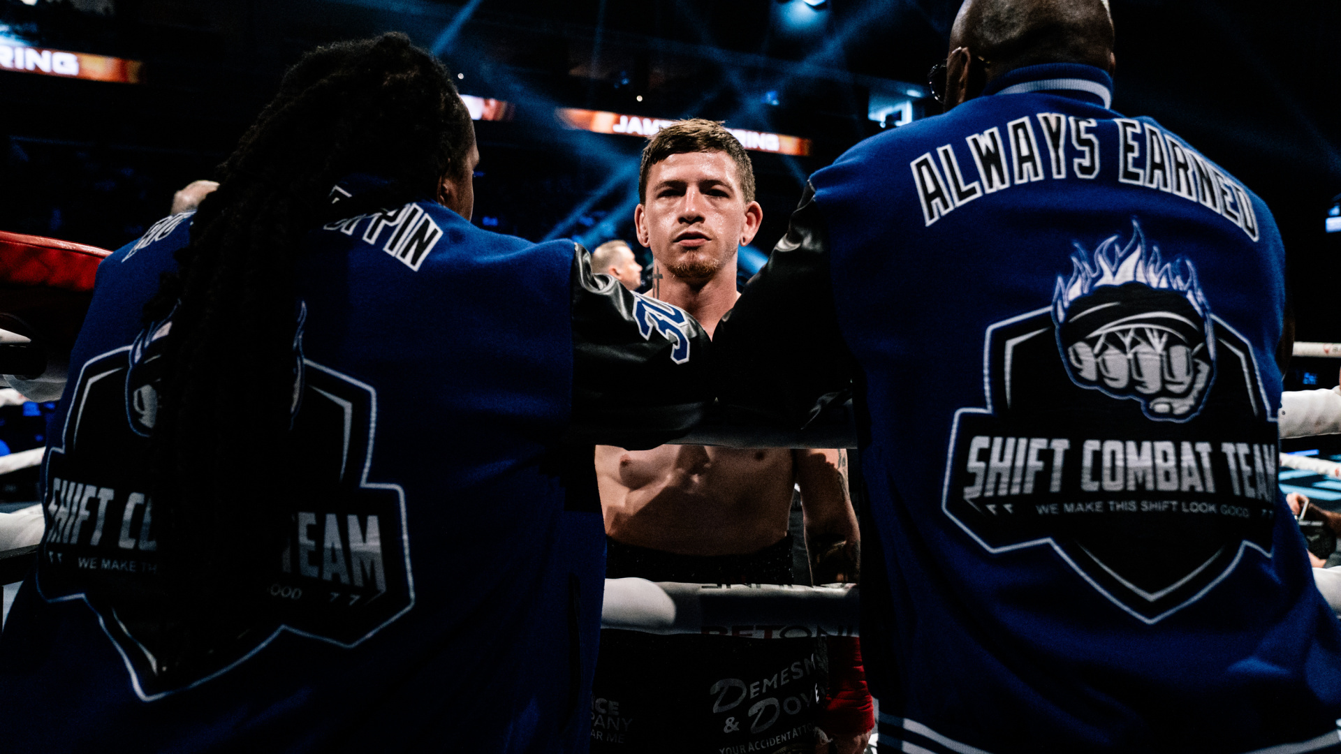 The star Florida bantamweight balances modeling and fighting